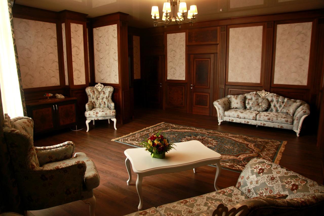 Karagat Hotel Karakol Ngoại thất bức ảnh