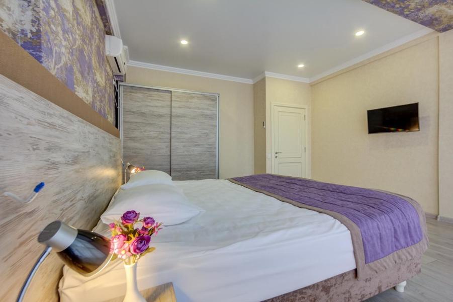 Karagat Hotel Karakol Ngoại thất bức ảnh